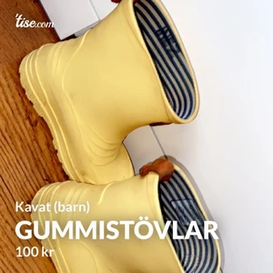 Gummistövlar (barn) - Ett par gula gummistövlar från kavat, använda på dagiset, bra skick. 100kr + 115kr frakt