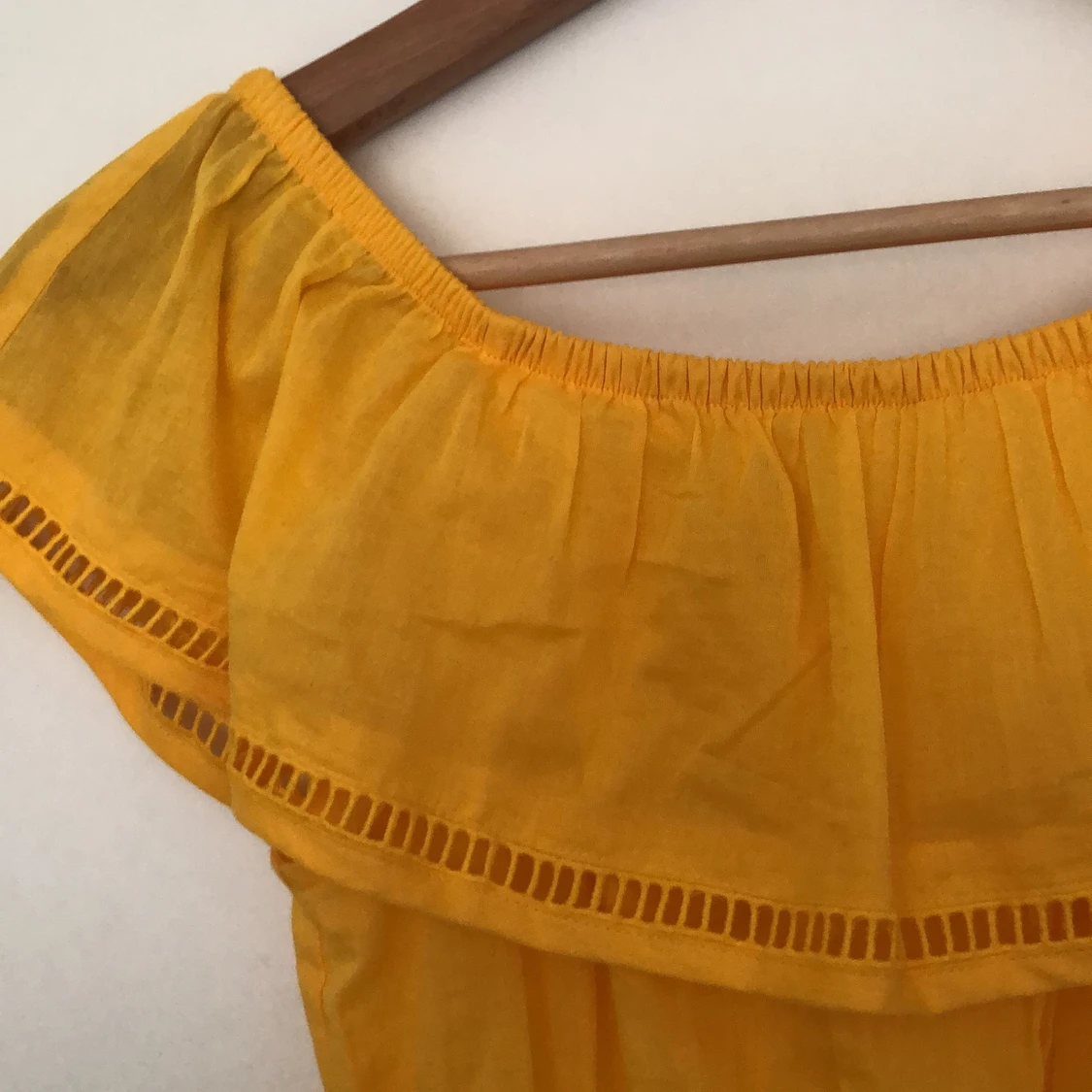 H&M strandklänning gul i stl 34 - 90