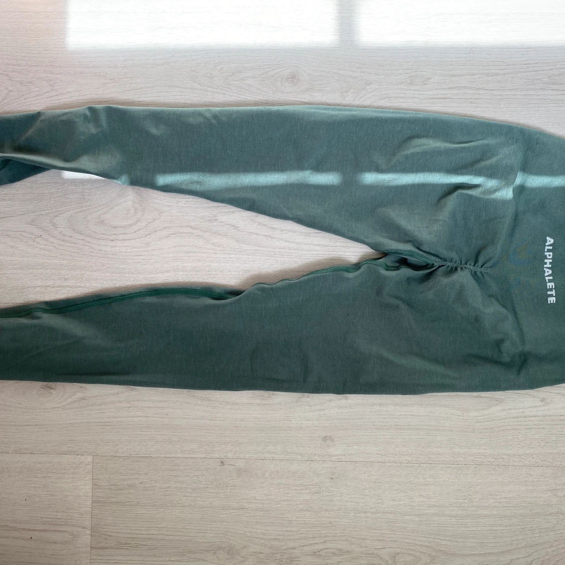 Alphalete leggings  - 90