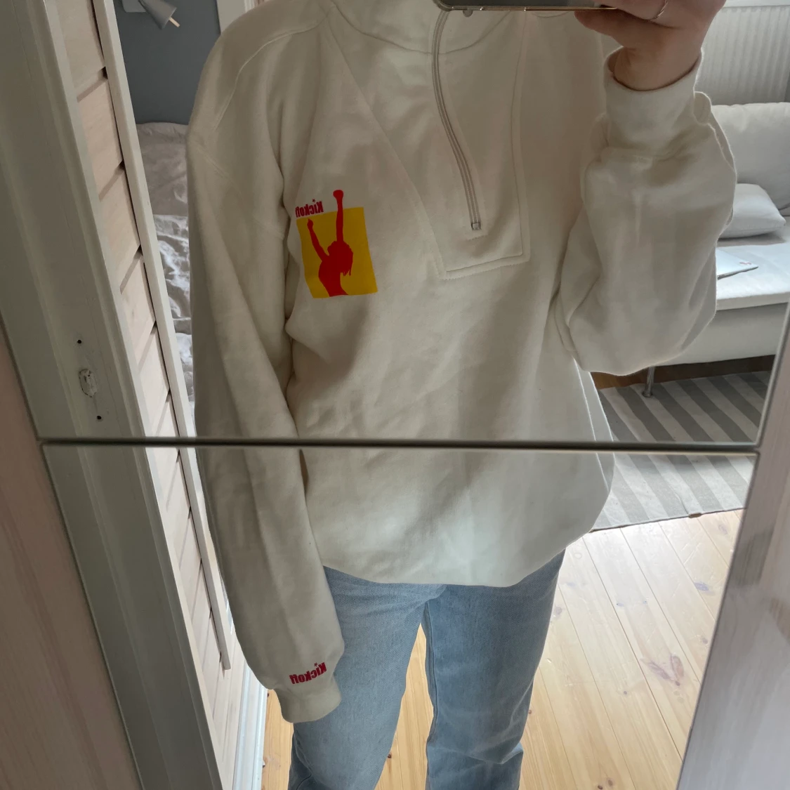 Hoodie / Swatshirt  - 90