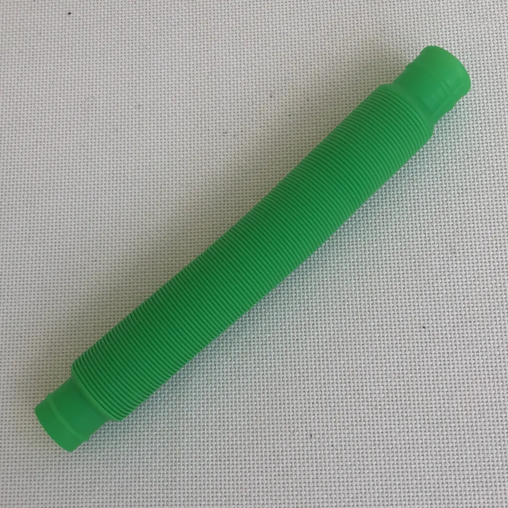 Den är grön låter bra och kan sättas ihop med en annan pop tube. Frakten är 15 kr. ❤️❤️❤️😊😊😊. Övrigt.