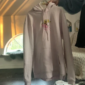Svampbob Hoodie  - Super fin svampbob hoodie från hm i storlek M