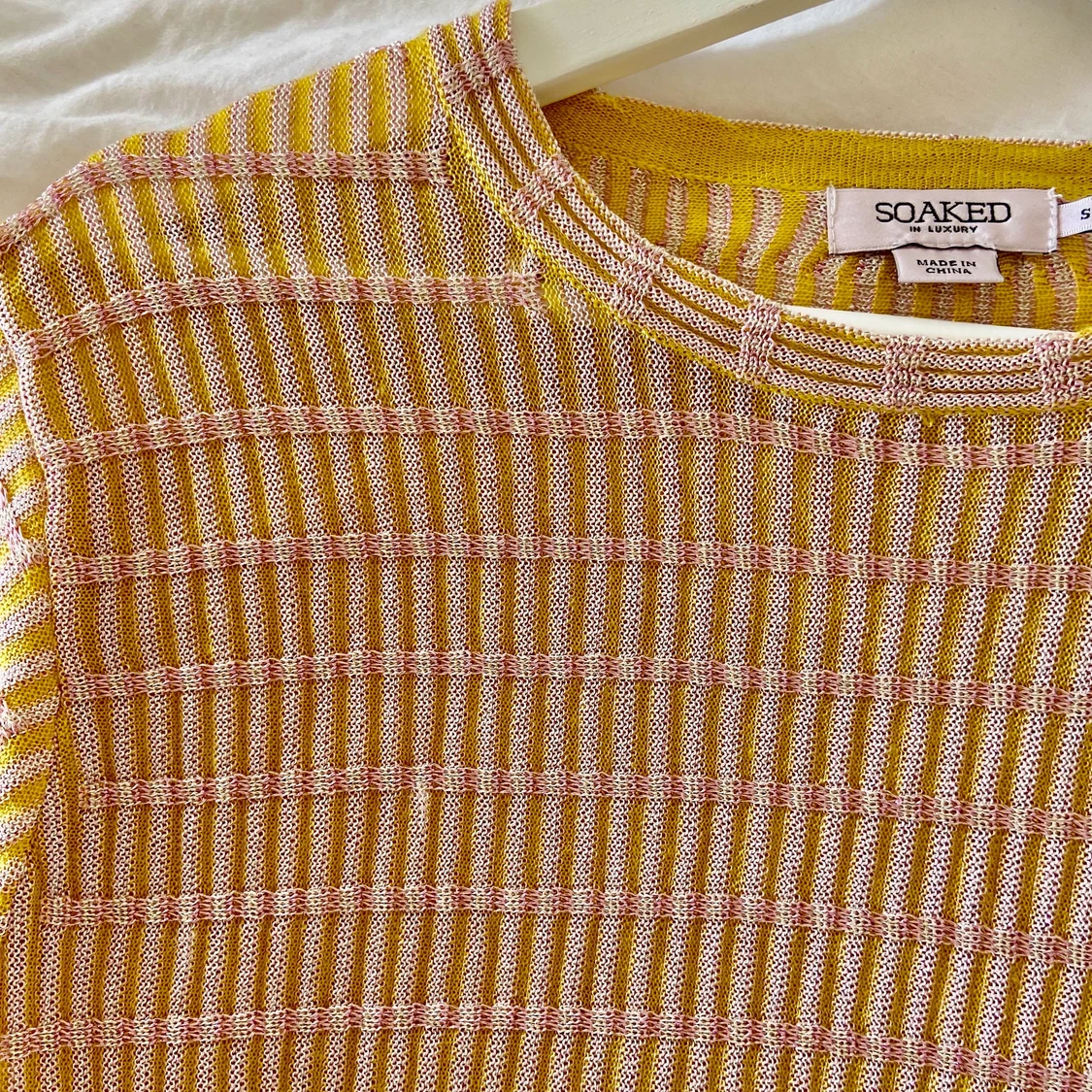 Glittrig gul/rosa klänning - 90