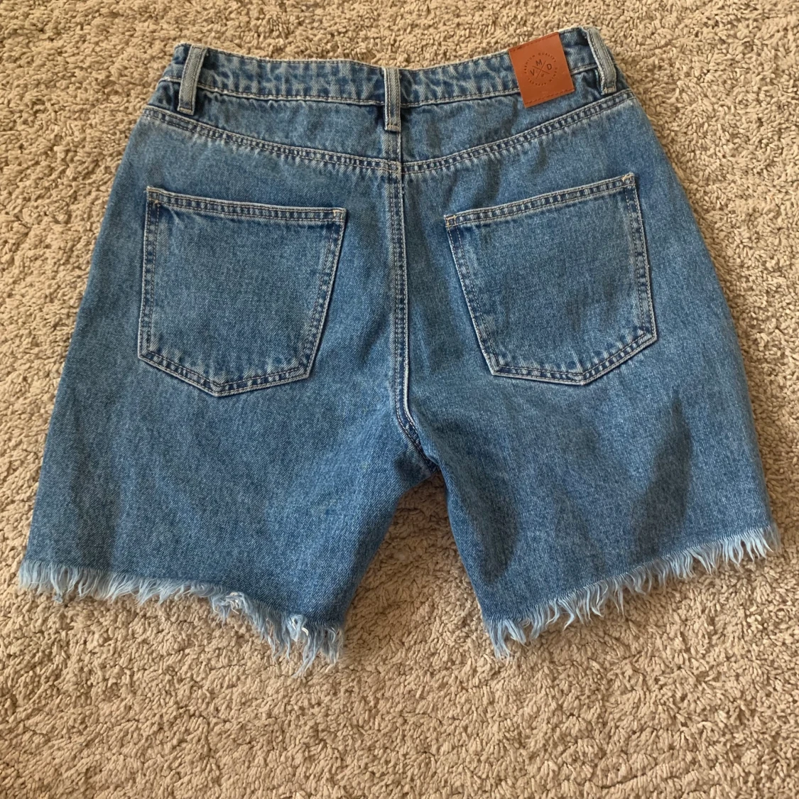 Midlength Vero Moda  Jeansshorts  - 91