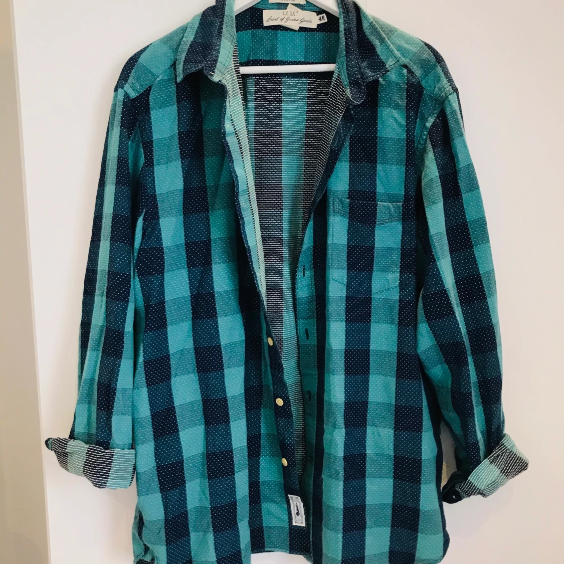 Grönrutig skjorta