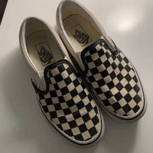 Rutiga vans - Rutiga vans i bra skick 🤍