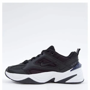 Nike M2K tekno - Säljer mina helt nya Nike skor i storlek 38! Tyvärr lite för små på mig:( Aldrig använda endast testade💕