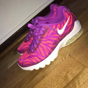 helt nya nike skor storlek 36.5 - helt nya nike skor storlek 36.5