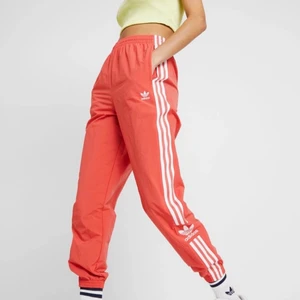 adidas byxor - helt oanvända, säljer för att de inte passade mig. Jättefina