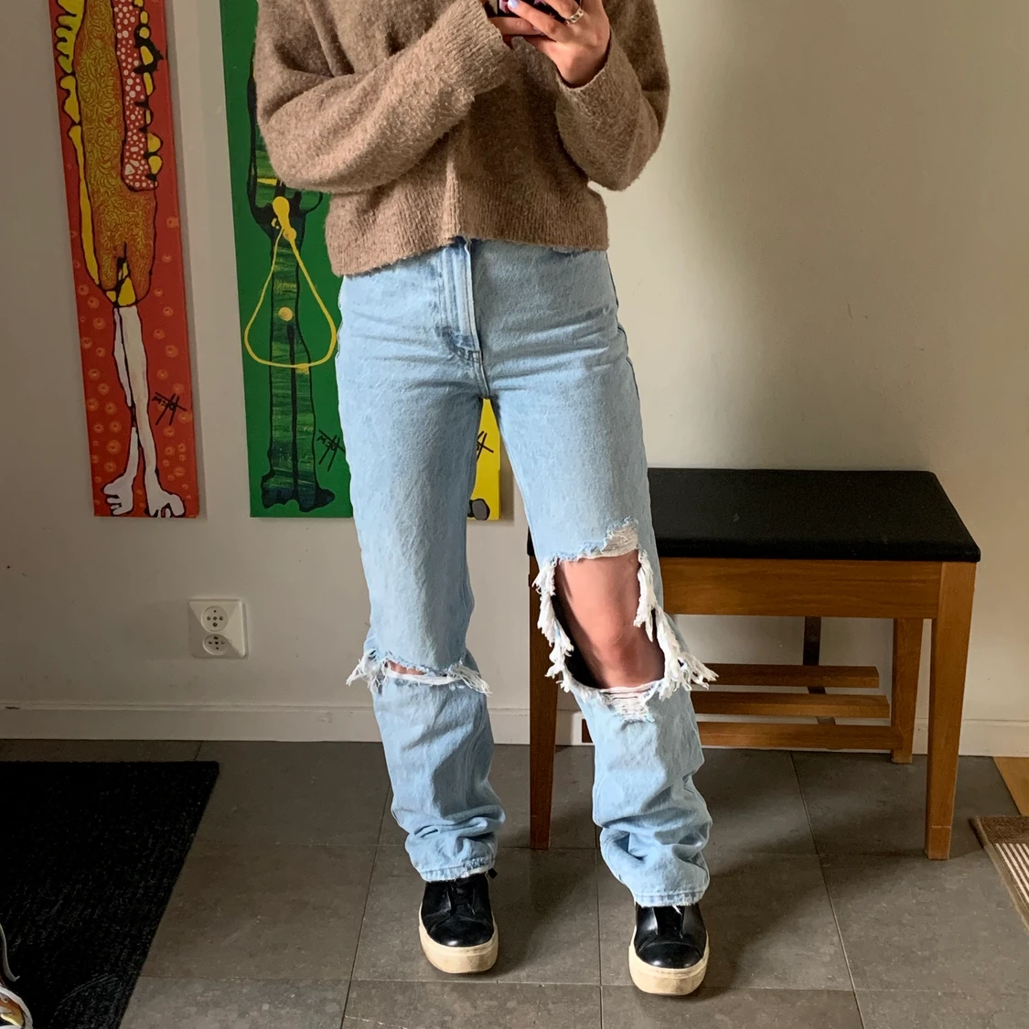 Jeans med slitningar