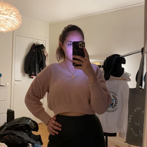 Zara tröja - Stickad tröja från Zara! Använts fåtal gånger och är i bra skick