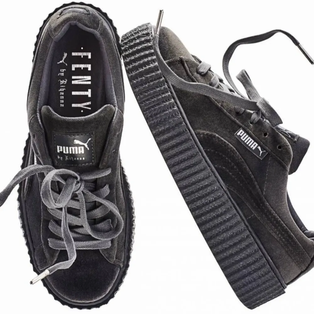 Fenty by Rihanna puma sneakers i fint skick . Skor.