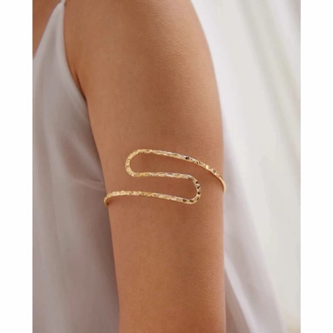 Manschett Armband i guld  - 90