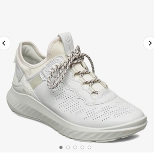 Ecco sneakers - Very compfortable still in good condition - was wearing them for one season. Usually I wear size 38 of other brands but these are size 37. So if you are between 37-38, it’s perfect.