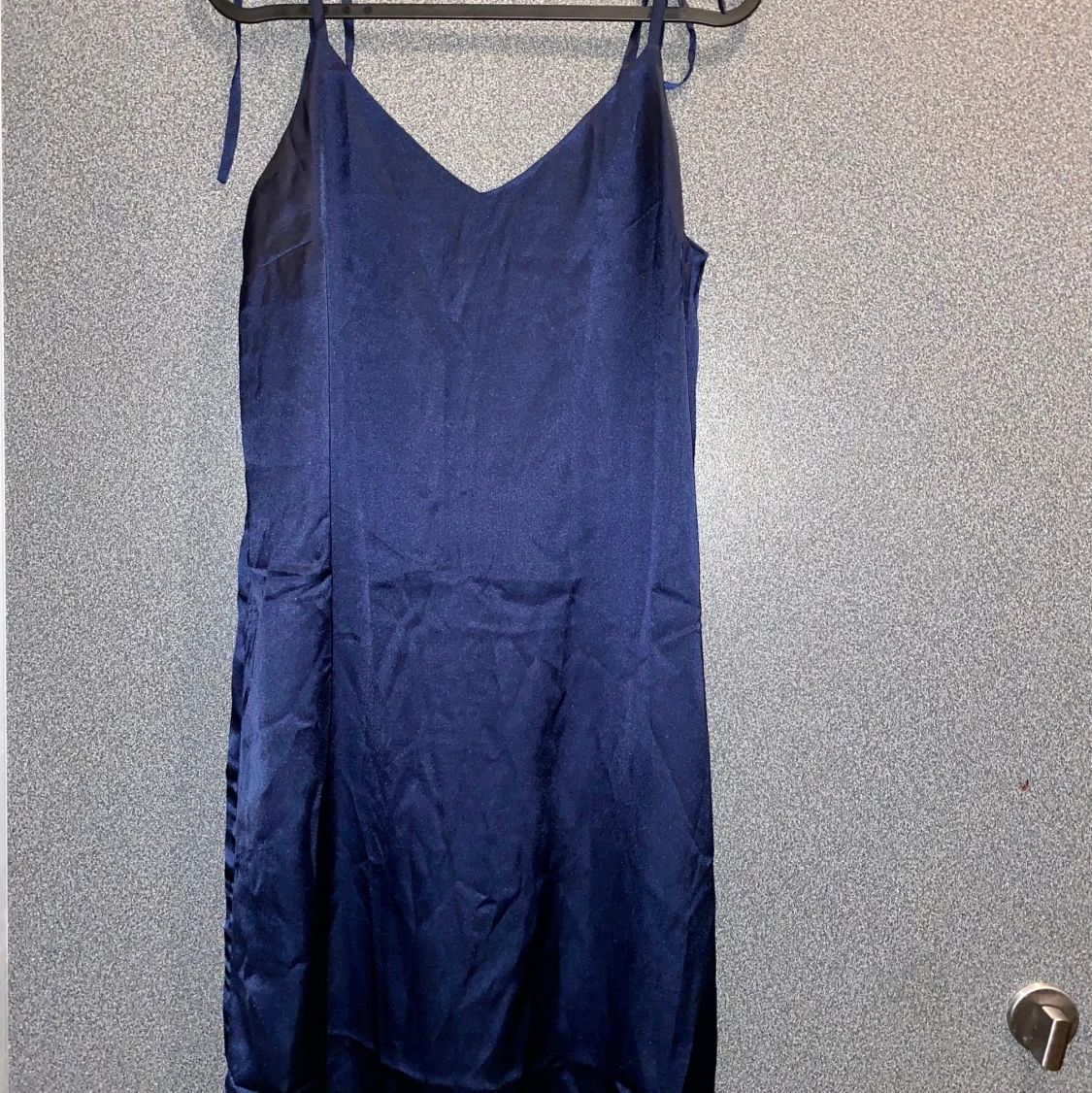 Klänning i silkesmaterial