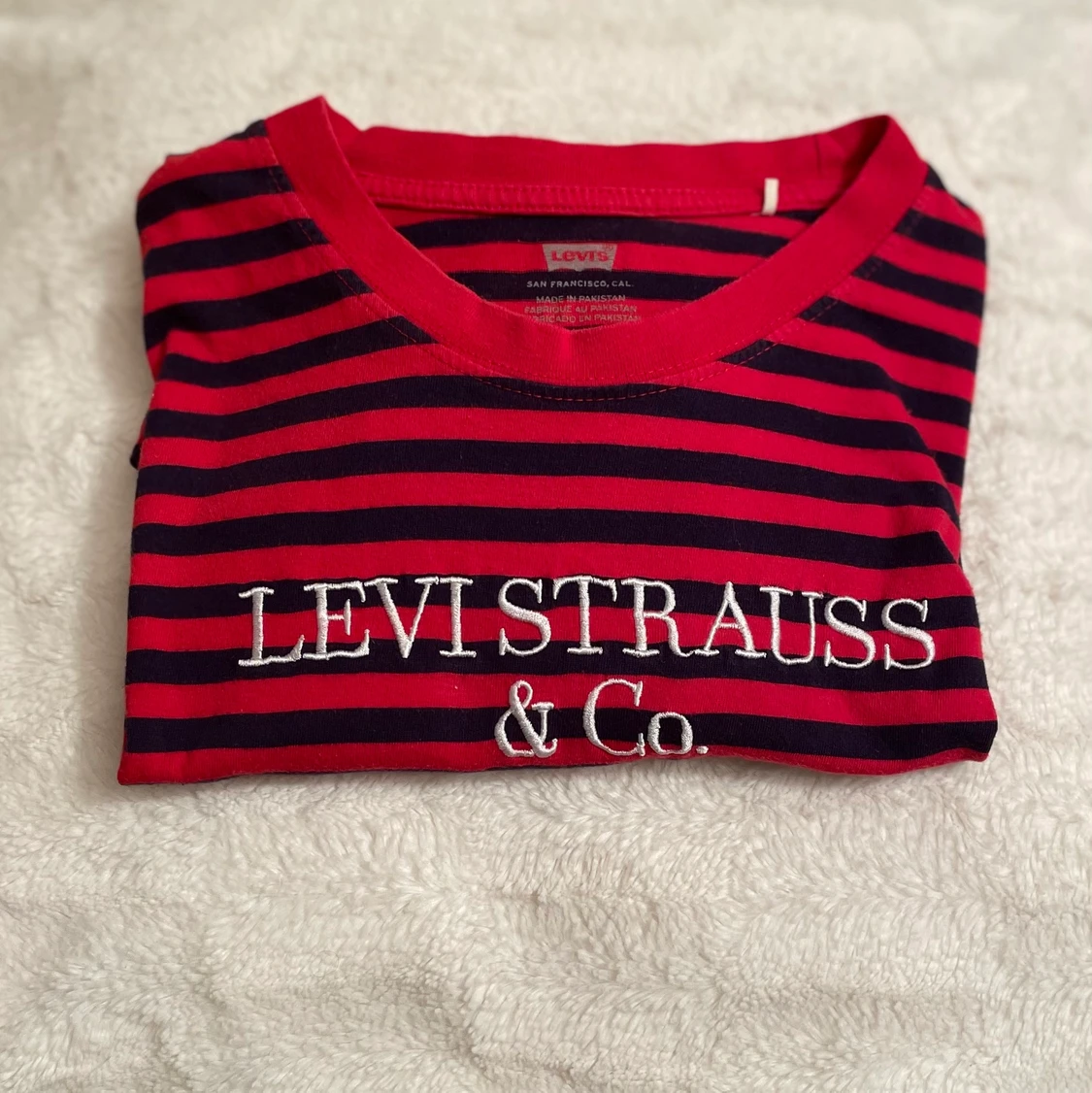 Levis tröja