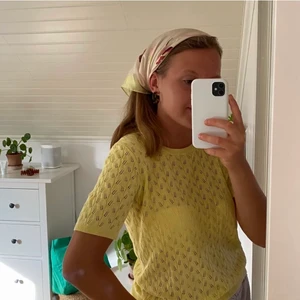 Gul topp Sthlm  - Så fin topp från Stockholm LM💛 Strl small