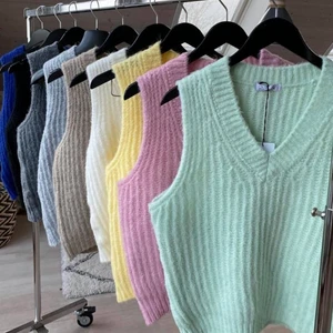 vit stickad väst - använd 2 gånger typ, vit stickad väst superfin från design by si