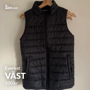 Väst  - Everestväst sparsamt använd 