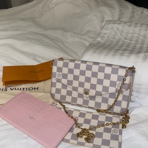 Lovis vuitton  - väska använd 4 gånger riktiga varor med vackra färgpapper som är intresserade skicka ett meddelande