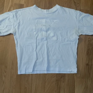 Calvin Klein croptop - Clean calvin Klein tröja❤️❤️❤️