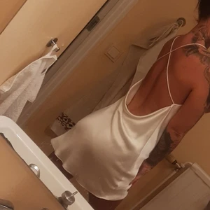 Zara klänning - Klänning från Zara. Storlek xs. För stor för mig så aldrig använd. 