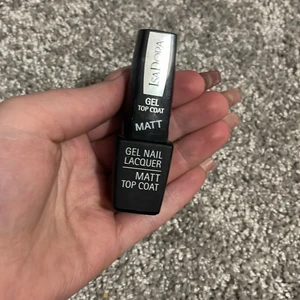 Matt top coat - Använd nån gång, 20kr plus frakt! 😇🥰