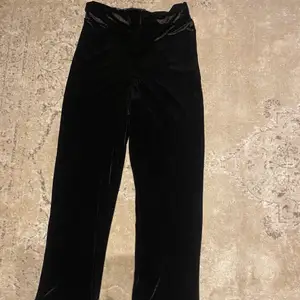 Uppsydda velour byxor stl s/Xs uppsydda 7 cm för att passa petite