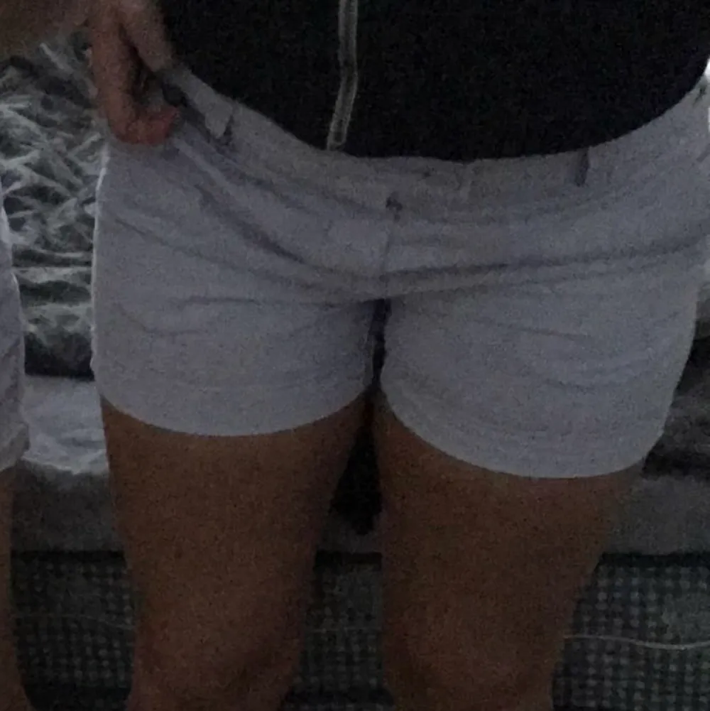 Ljusrosa shorts i str38 från Kappahl, chinos material. Använda ett fåtal gånger💕 frakt tillkommer . Shorts.