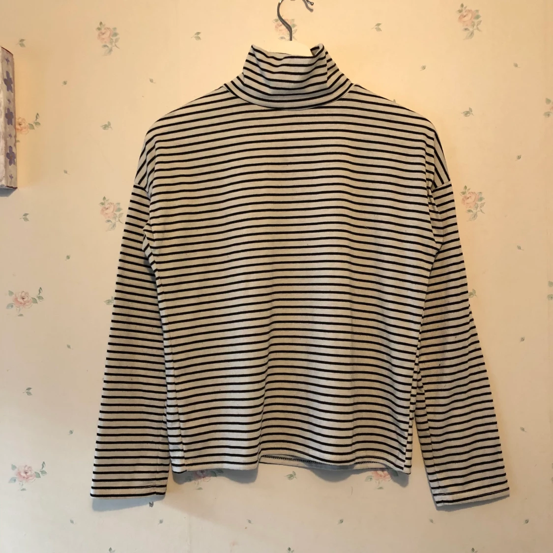 Striped turtleneck
