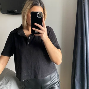 Topp i frotté  - Topp i trendig frotte. Aldrig använd. 