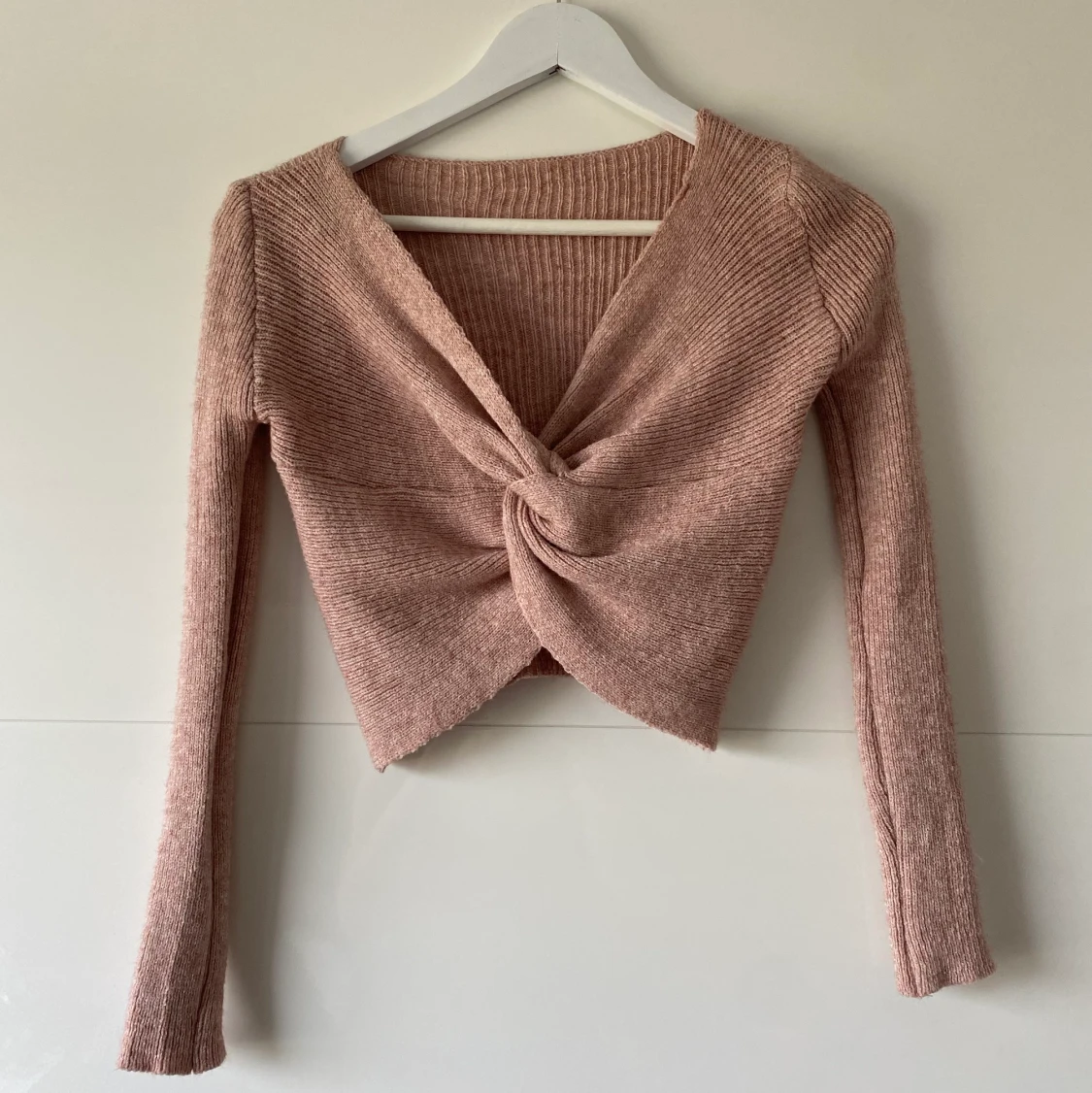 Snygg stickad tröja - 90