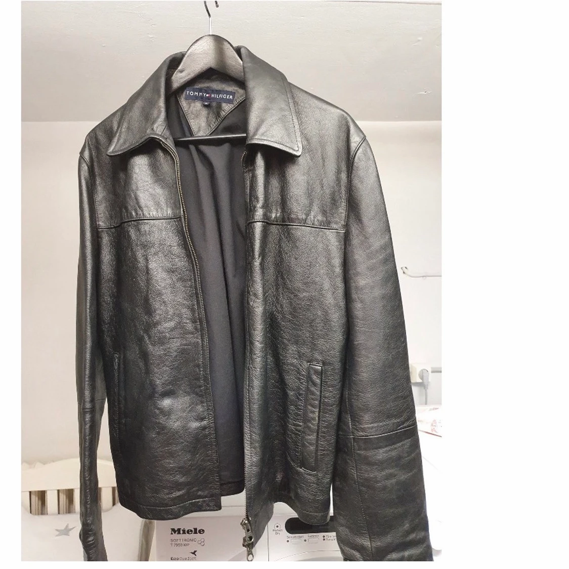 Vintage skinnjacka från Tommy Hilfiger