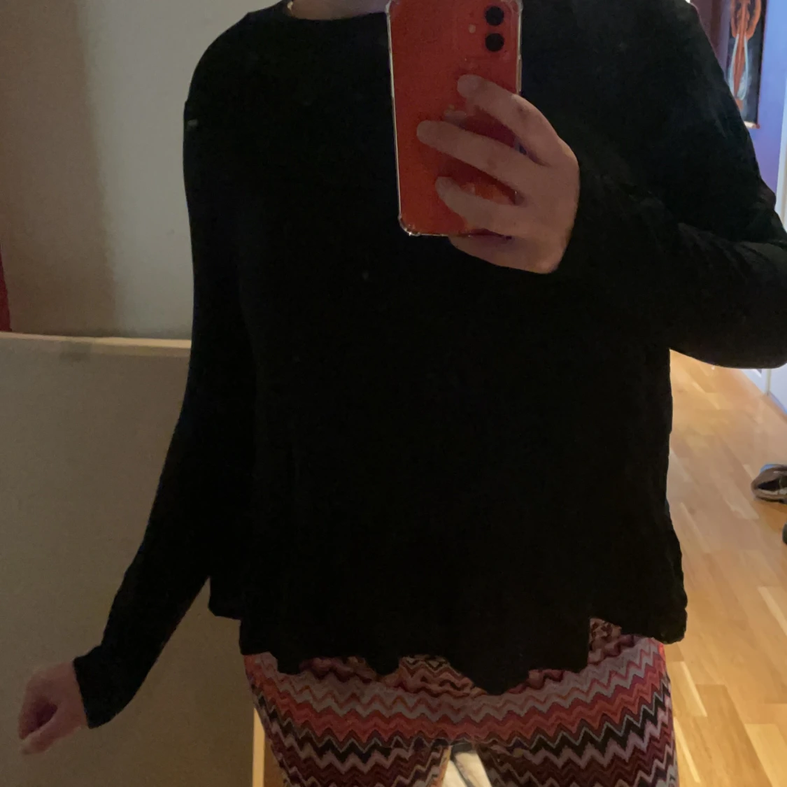 svart volang tröja - 90