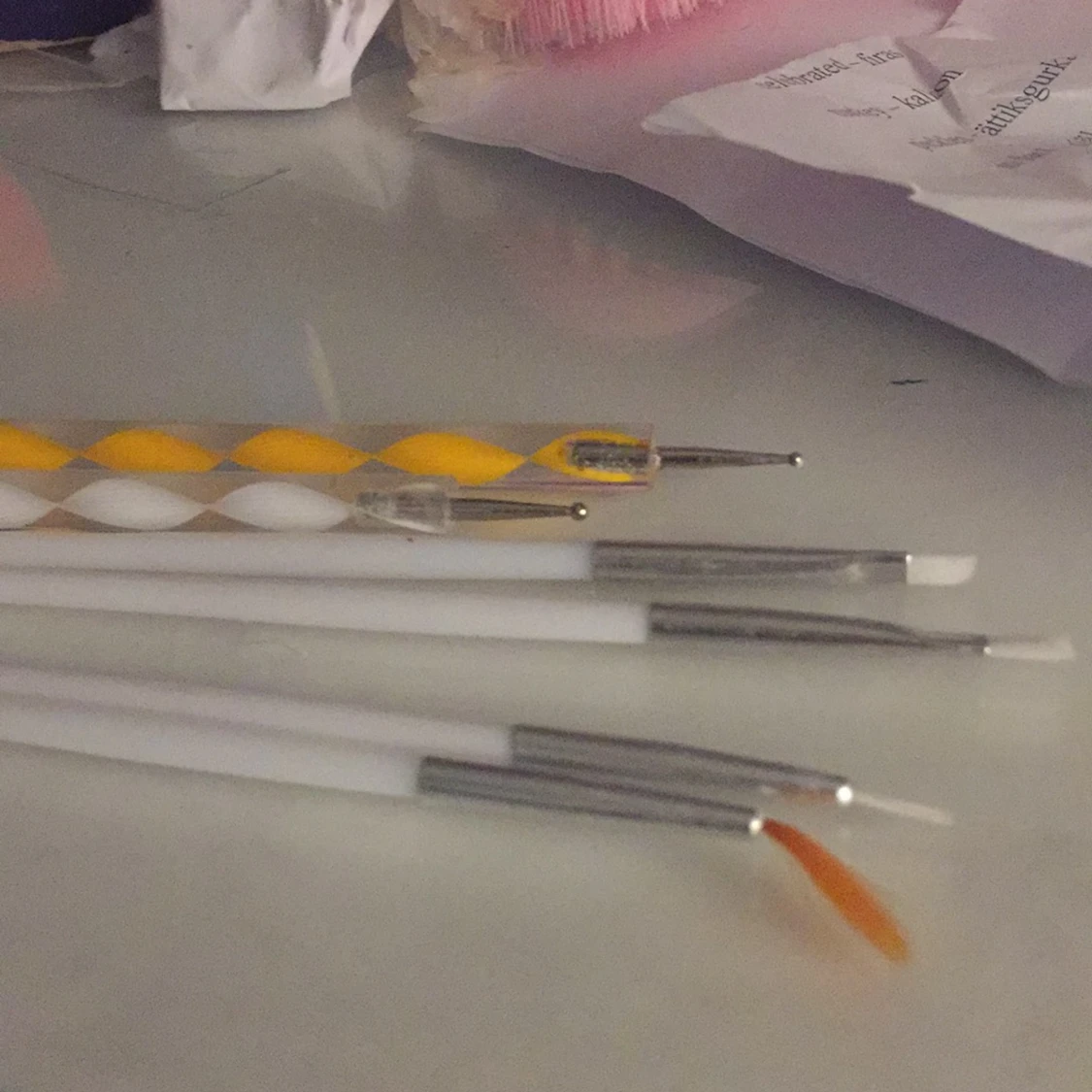 Mjuka penslar och detaljgrejsimojs 😌😌 - 90