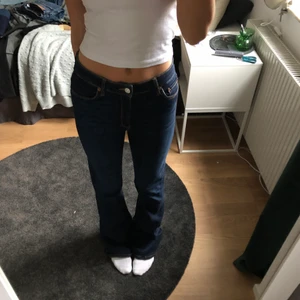 Bootcut jeans Zara - Bootcut jeans från Zara!!