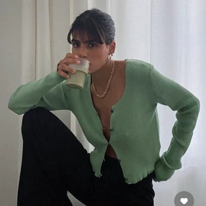 Kofta NAKD  - Säljer denna otroligt fina kofta då den inte kommer till användning. Köpare står för frakt :))