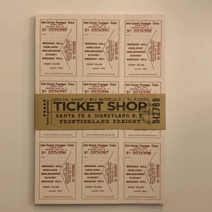 Ark föreställande biljetter - 15 ark med mer beige färg, och 15 ark med vitare färg (se andra bild).🎟