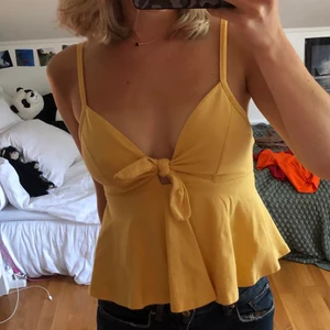 gulligt linne🌼 - ett felfritt superfint linne! knappt använd🌼