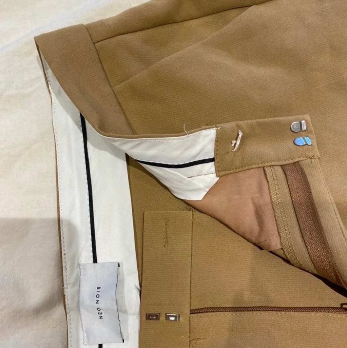 Bruna Kostymbyxor  - 91