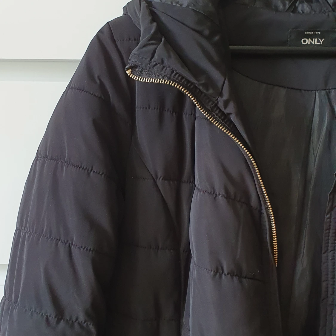 Svart jacka  - 90