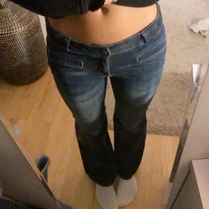 Låg midjade jeans  - Så fina lågmidjade jeans , som tyvärr inte kommer till andvändning 😃😃