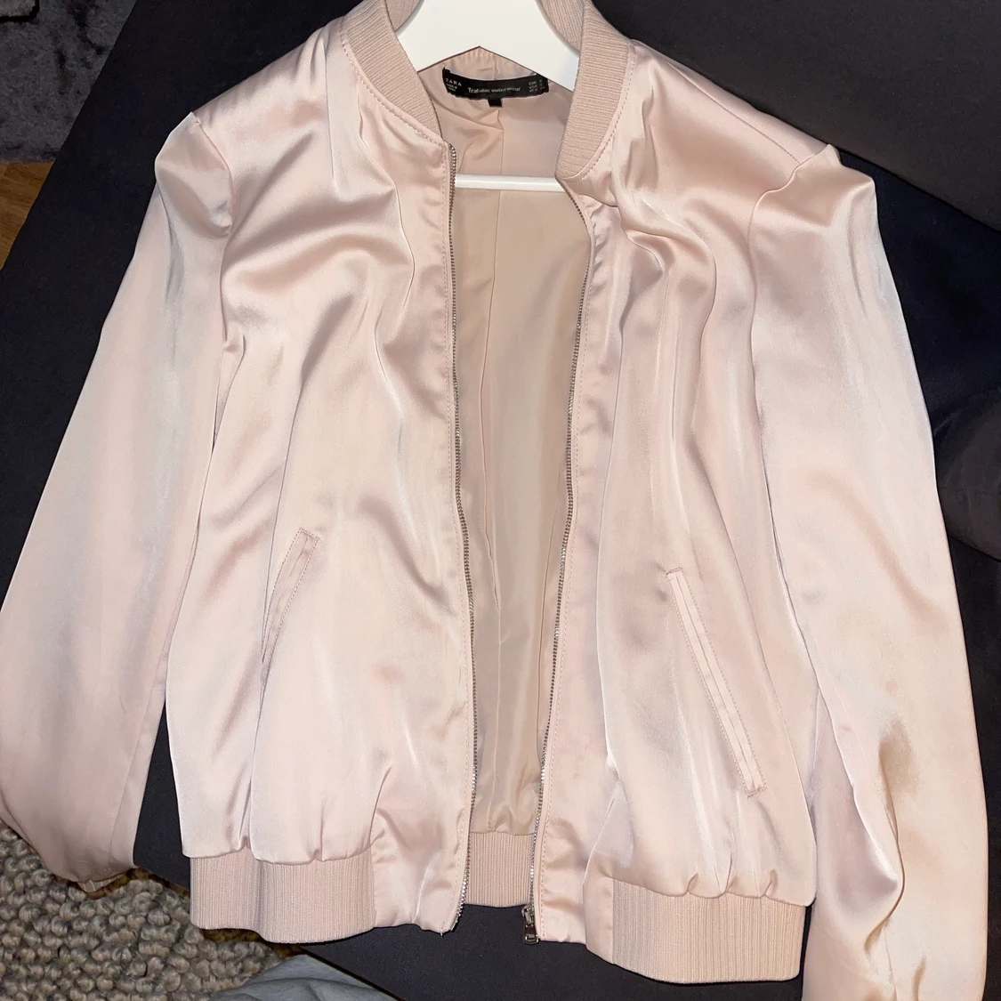 Tunn jacka zara  - 90