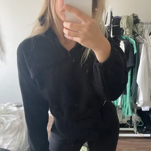 Tröja från weekday❣️ - Tröja från weekday i storlek s❣️❣️buda i kommentarerna