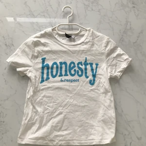 H&M t-shirt - Never used 