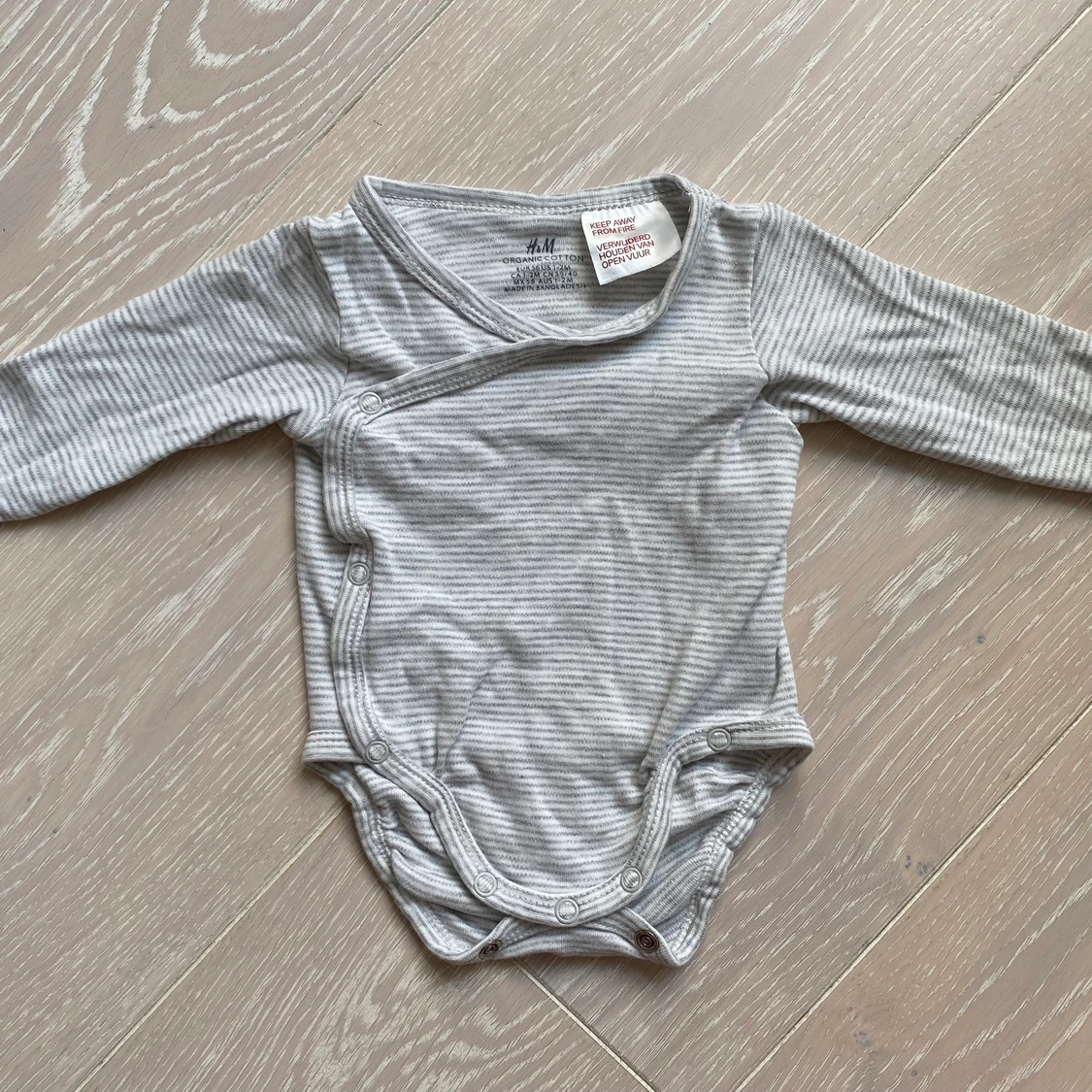 Body från H&M storlek 56