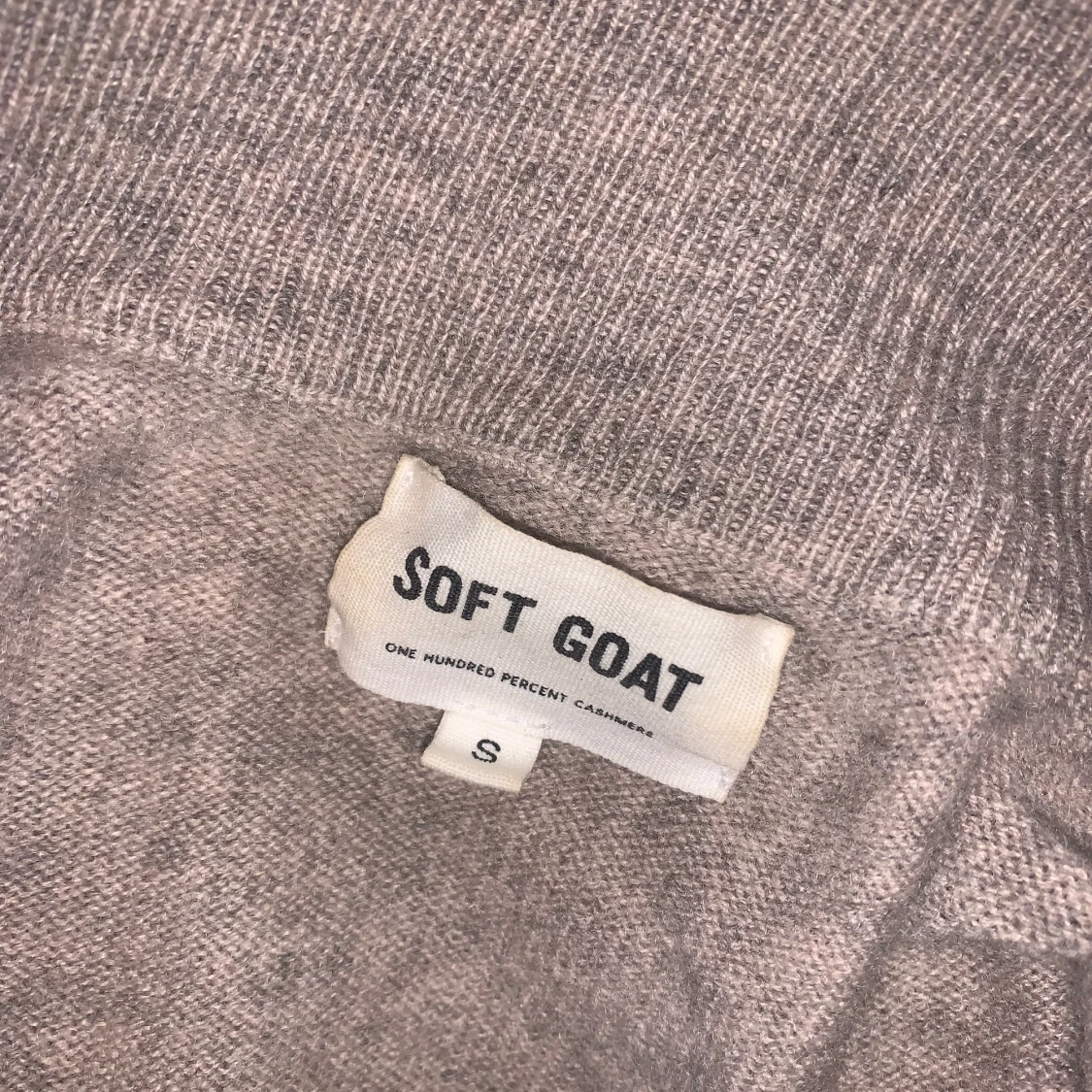 Kashmir Soft goat zip up  - 91