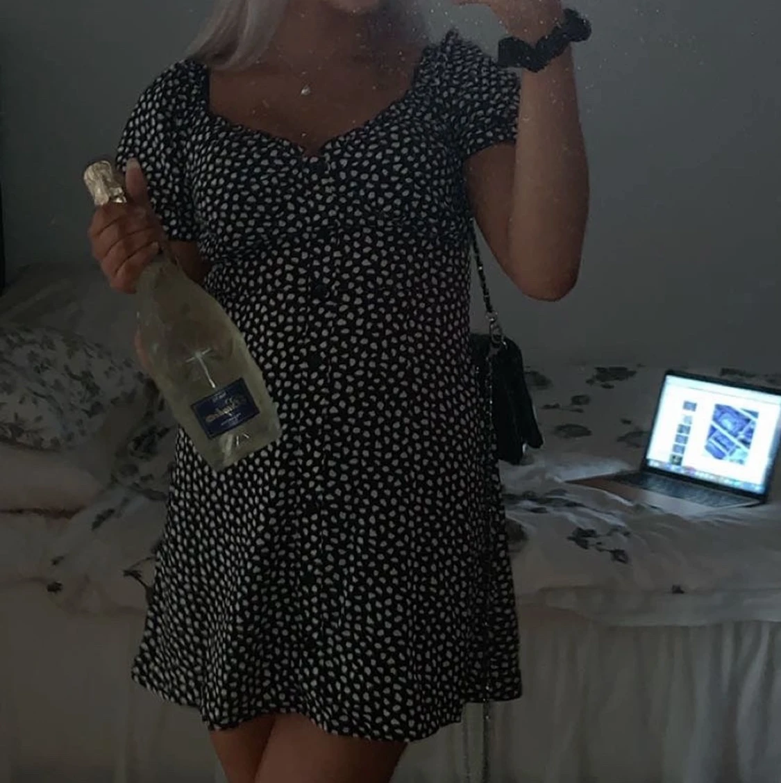 Fin klänning med detaljer