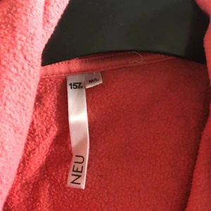 Fin hoodie ifrån lager 157 i storlek M/L - Använd några gånger med bra sick