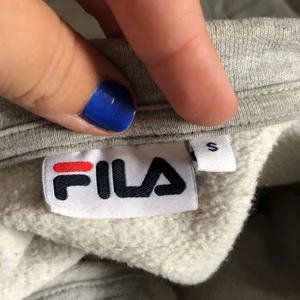 Fila tjocktröja storlek S - Väldigt fint plagg bara användt några få gånger 